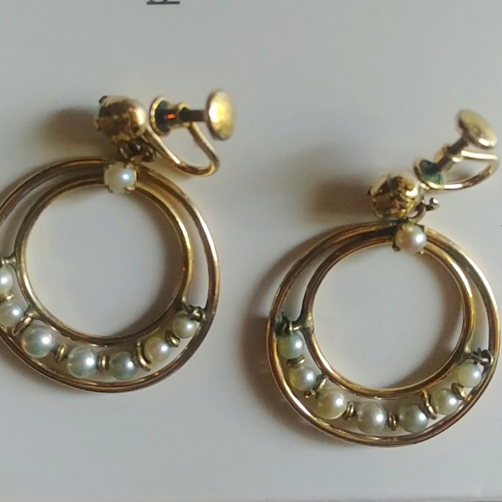 Vtg IPS 12KT Gold Filled Genuine Pearls Screwback